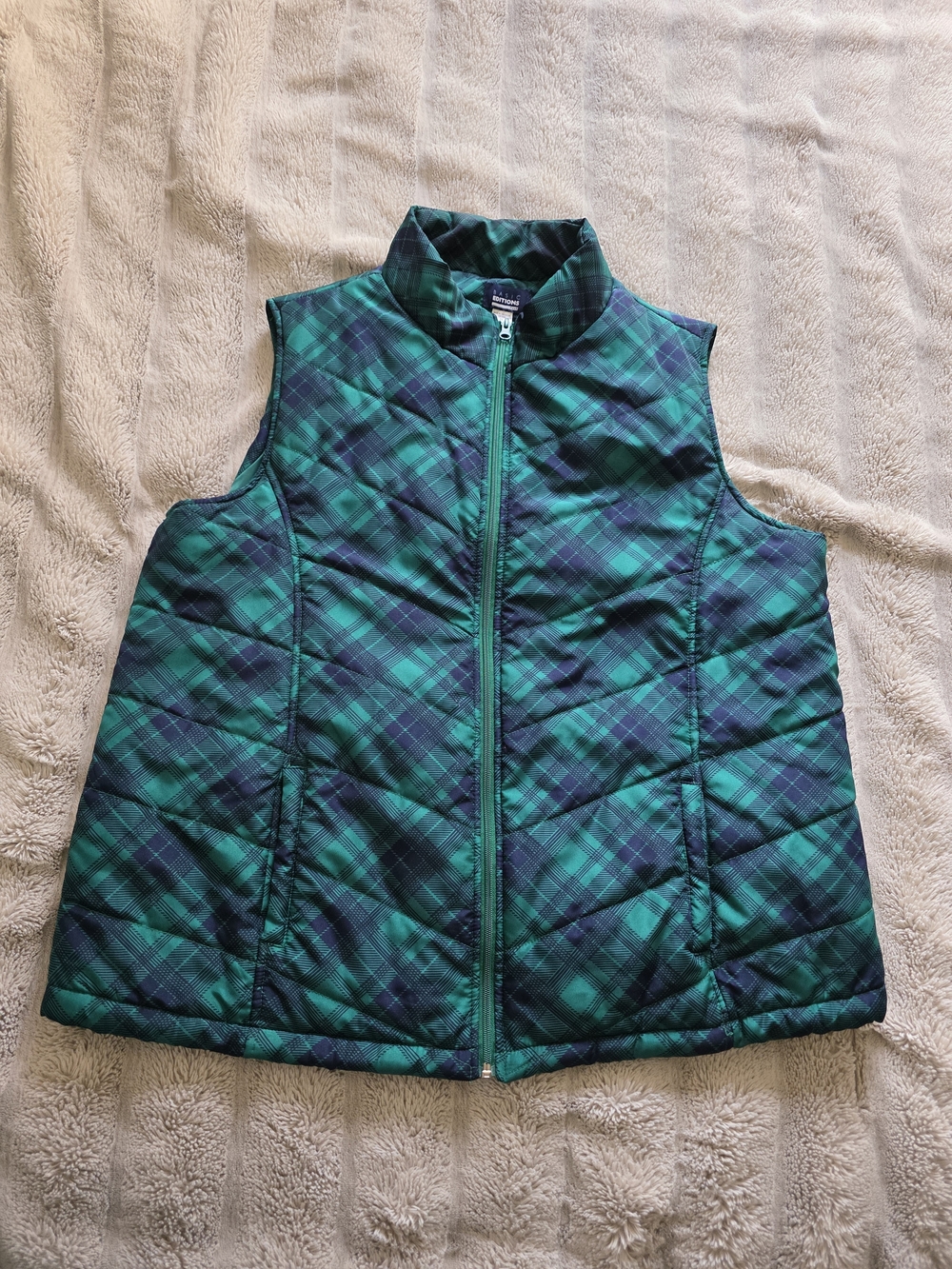 2X Basic Editions Green and Navy Plaid Quilted Vest